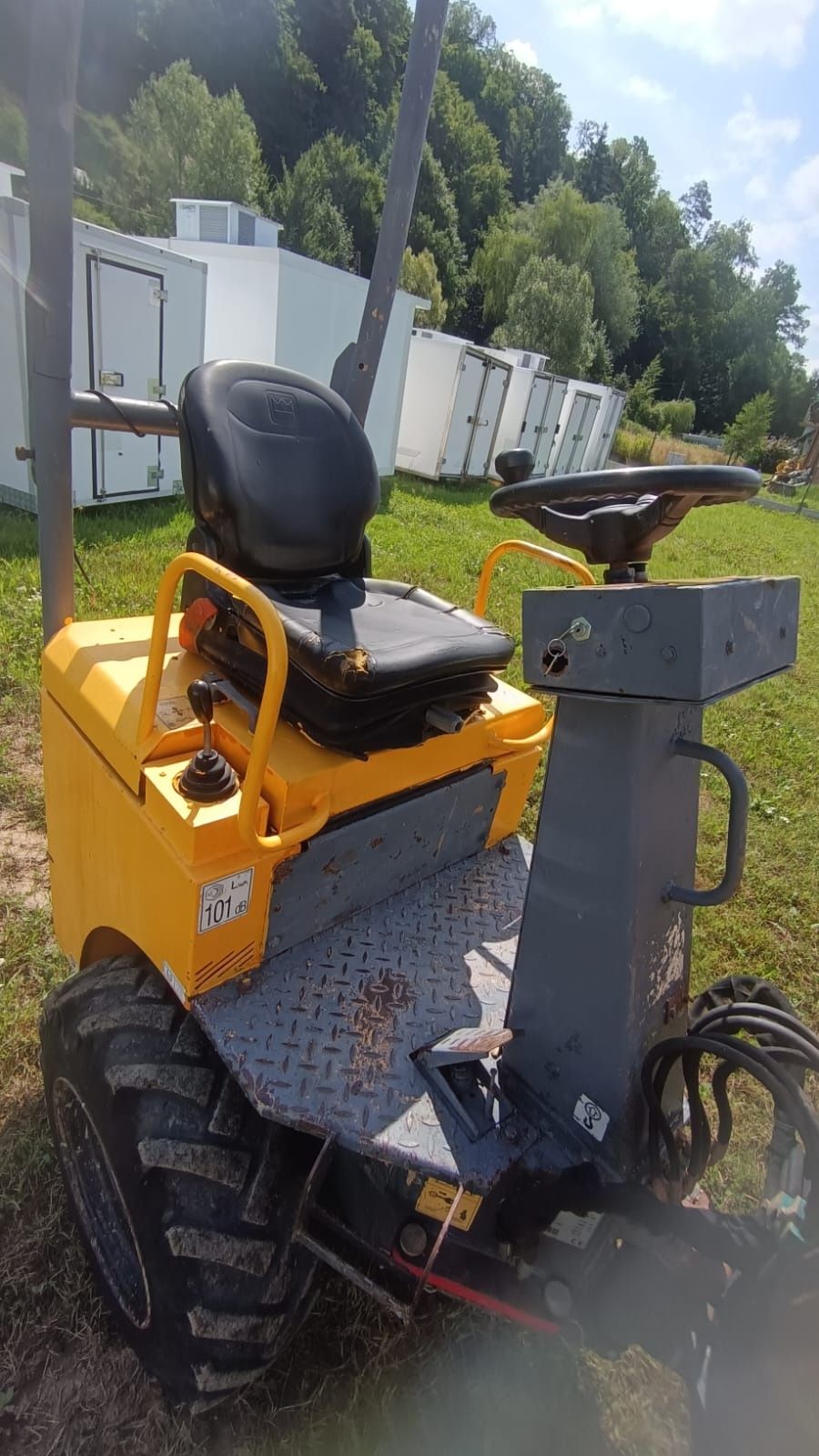 wozidło budowlane  1 tona wysoki wysyp Terex TA