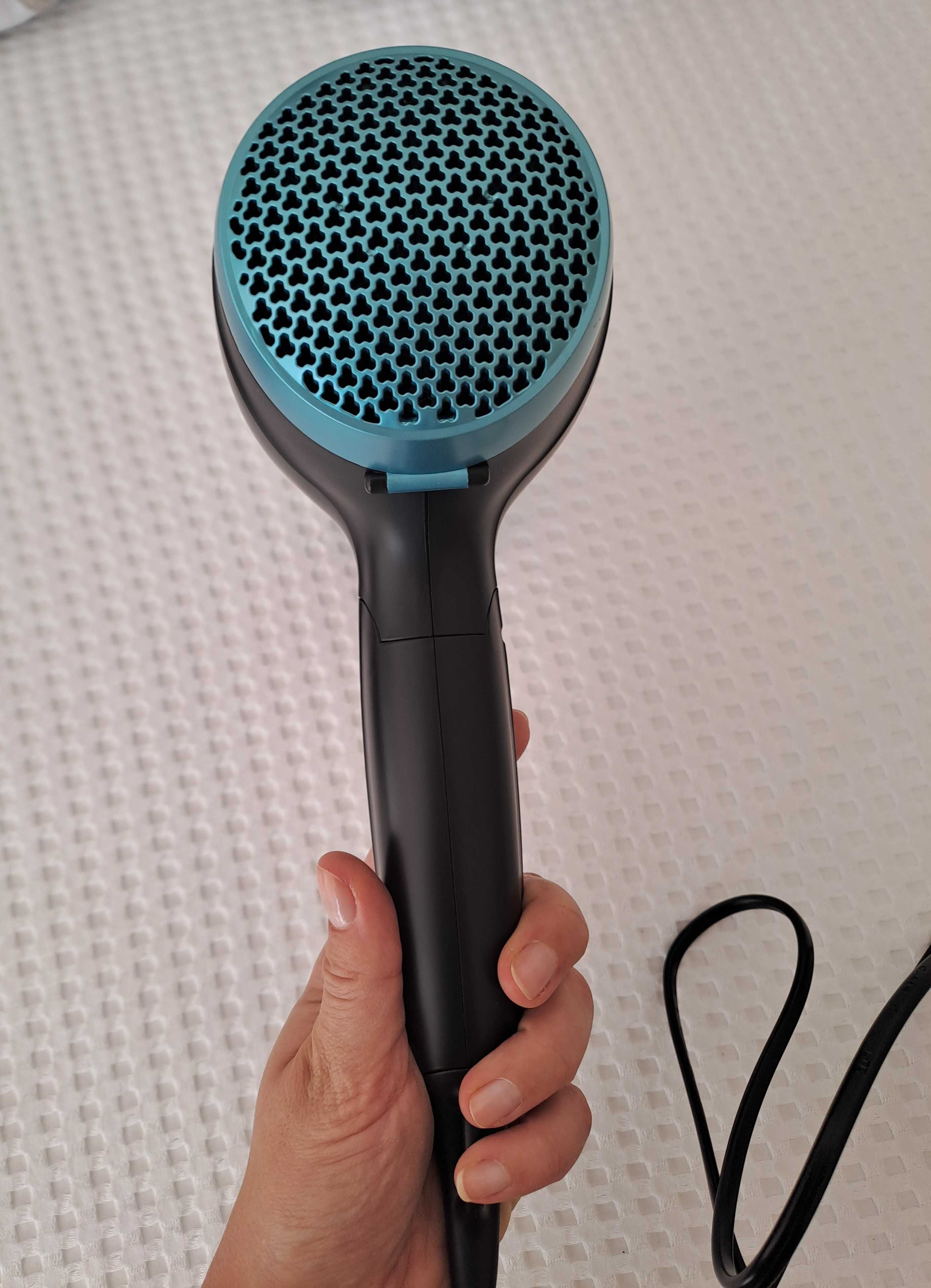 Secador portátil pega dobrável 2300W Ufesa