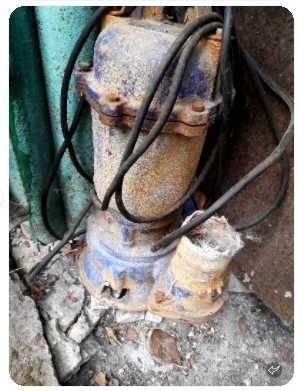 фекально дренажний насос під ремонт