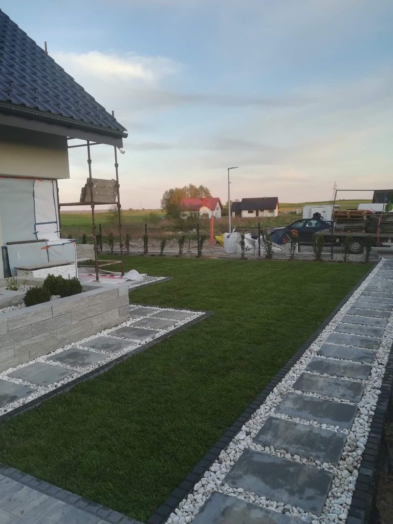 Trawa z rolki/Zakładanie ogrodów