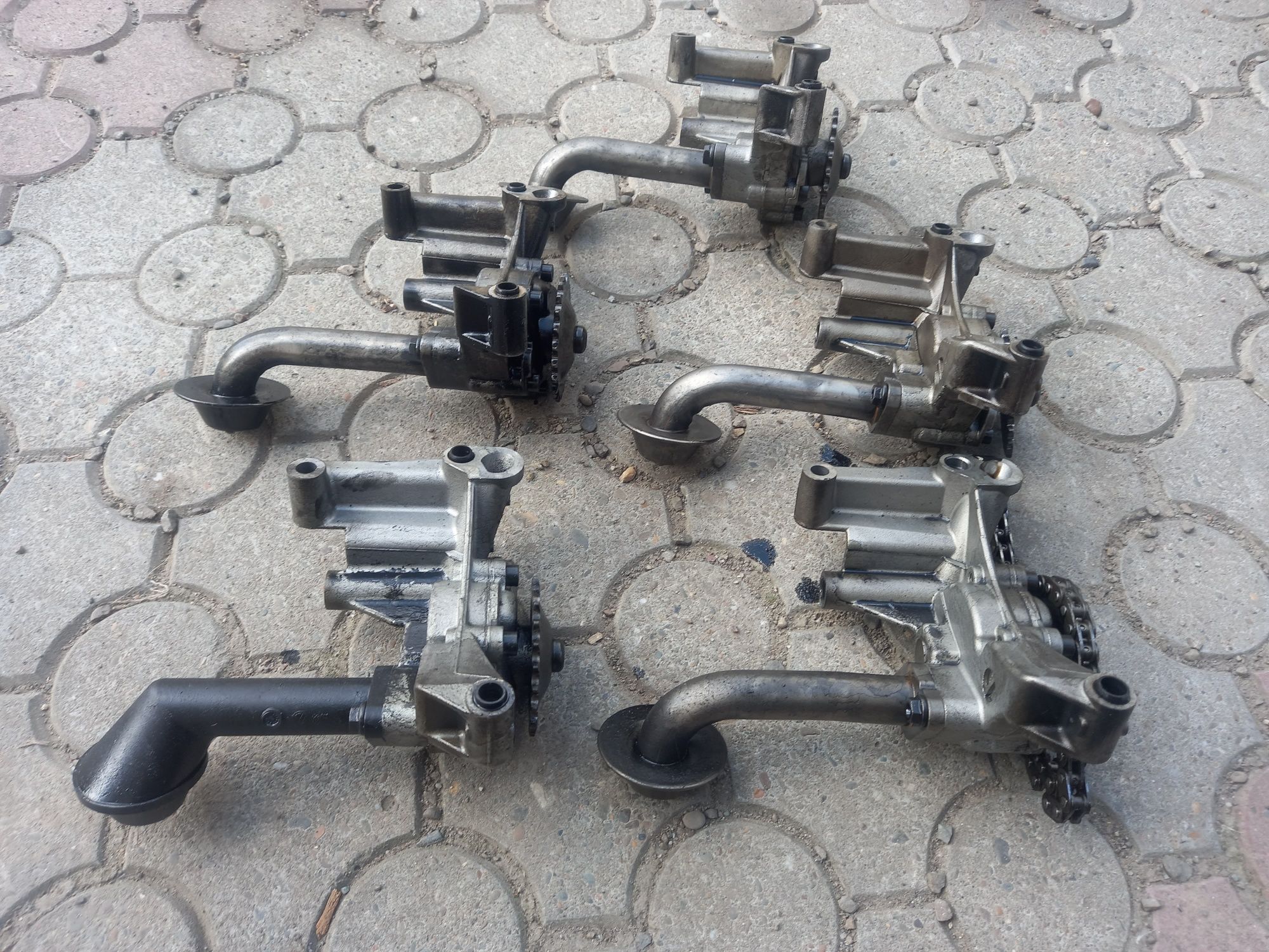 Масляний насос 1.9 TDI Passat B6 Octavia A5 Caddy Touran Golf 5 SuperB