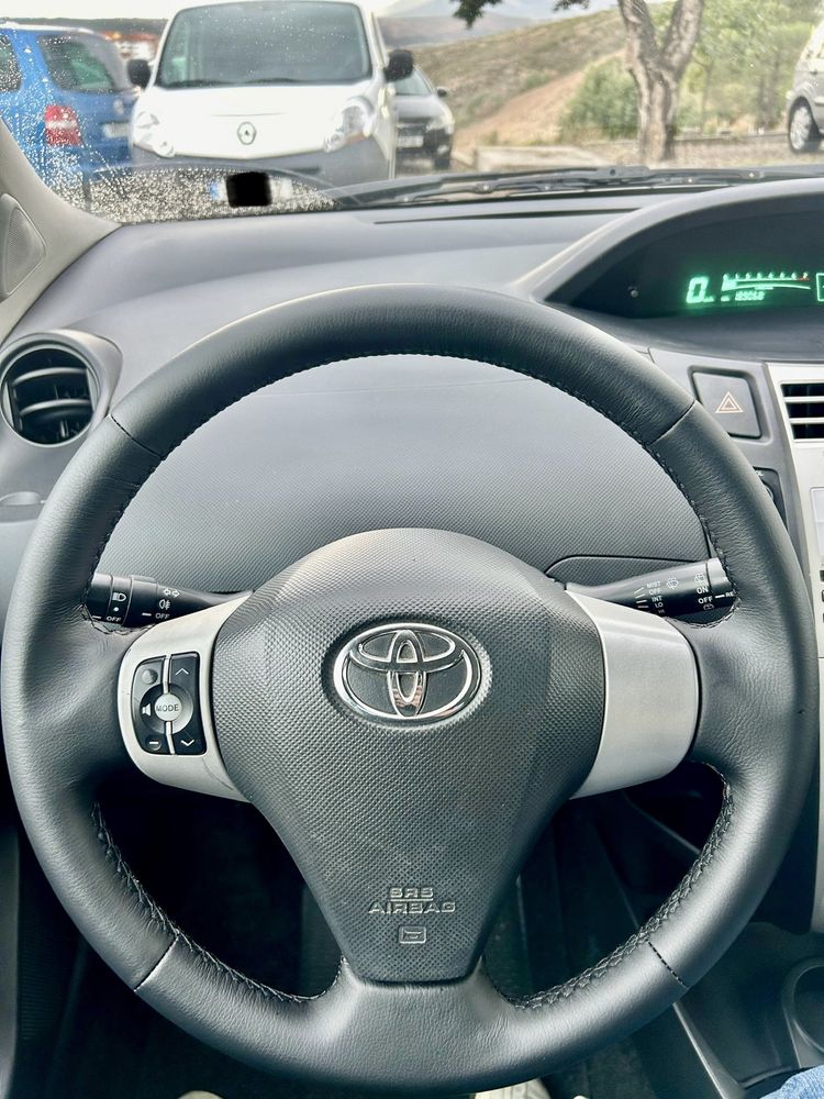 Toyota Yaris 1.0Vvti