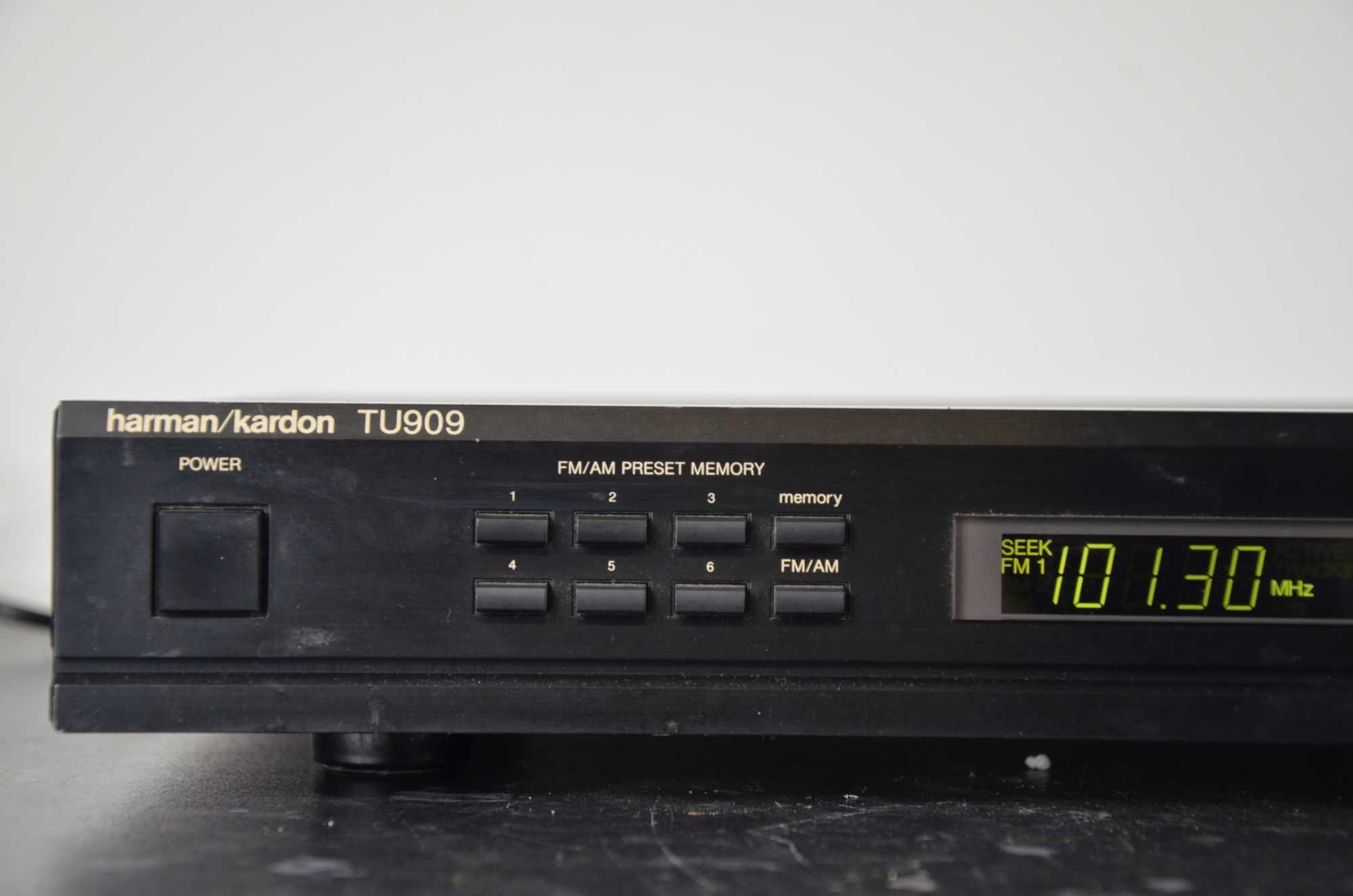 Tuner radiowy cyfrowy Harman Kardon TU-909 czarny