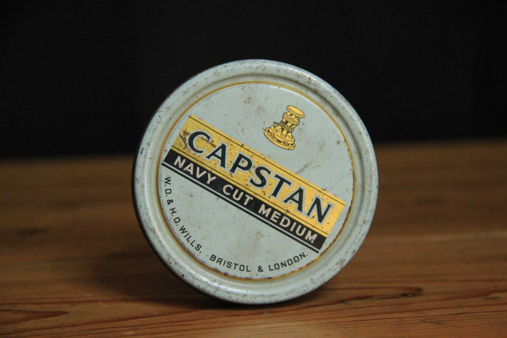 Lata de tabaco vintage Capstan