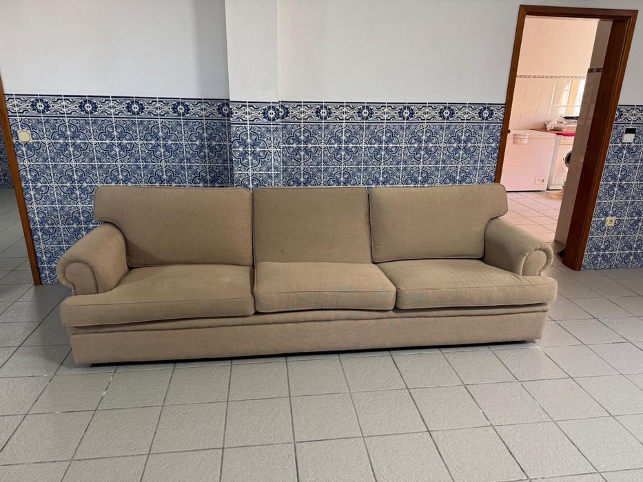 Oportunidade - Sofa com 2,70m