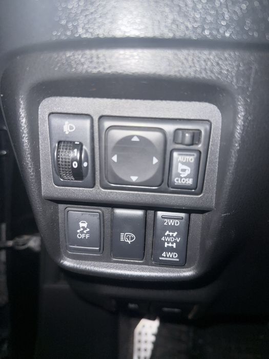 Продам/обменяю Nissan Juke. 4х4Полный привод. 1.6 турбо
