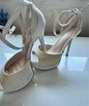 Sandalias Guess como novas