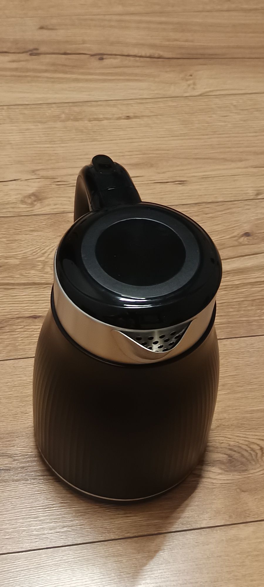 Czajnik elektryczny 1.8l funkcja podtrzymania temp. Stal nierdzewna