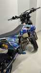 Plastiki Husqvarna FE 501 22r z okleiną AG Graphics hologram + brokat