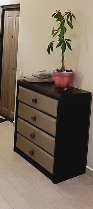 Комод тумбочка приліжкова шафа