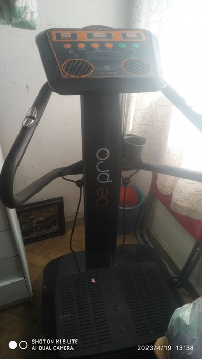 Vendo máquina de vibração fitness