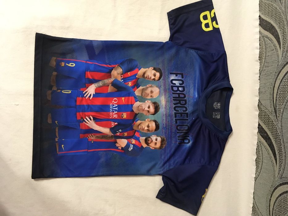 Футболка Барселона fc Barcelona  с автографами месси