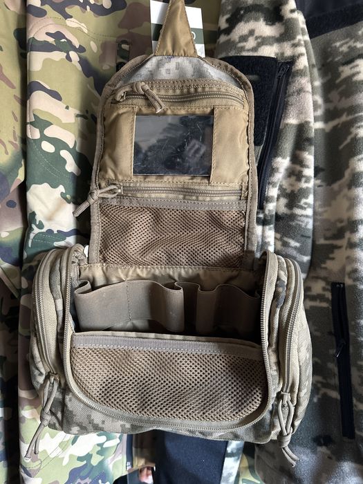 Підсумок  військовий для предметів гігієни чоловіча піксель