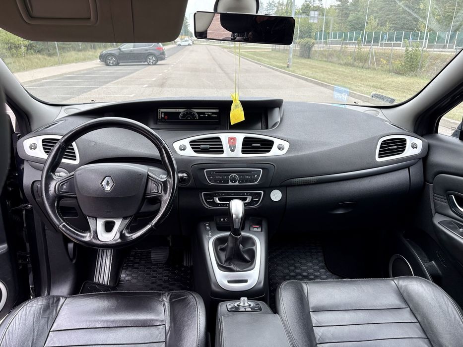 Renault Grand Scenic 2.0 dci Automat