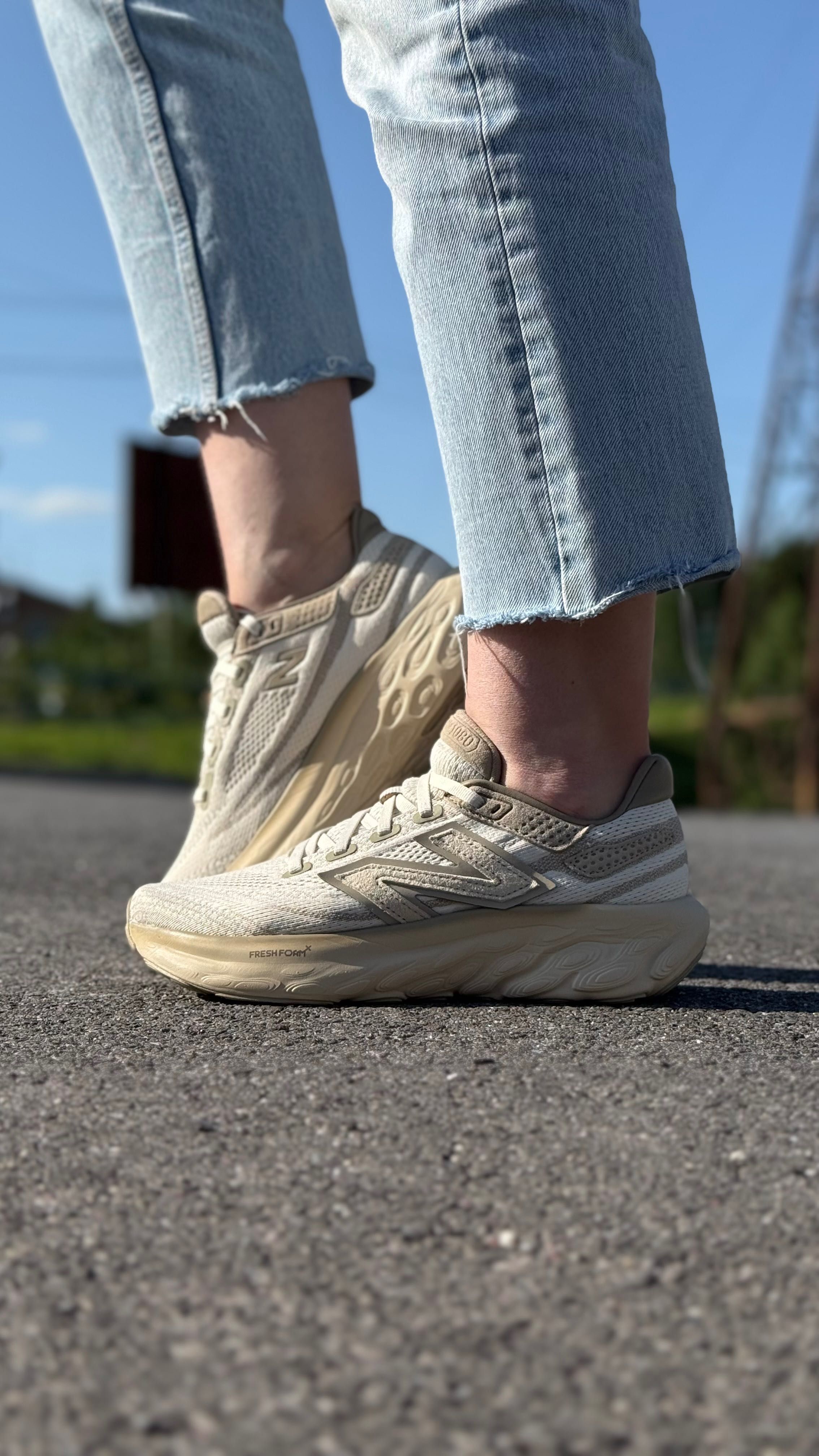 Бігові кросівки new balance 1080v13. оригінал.