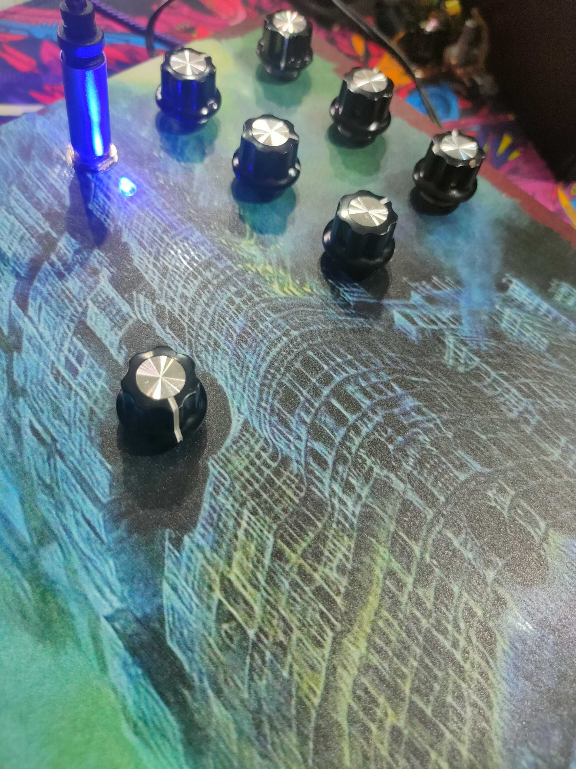 Syntezator Dronesax synth DIY drone