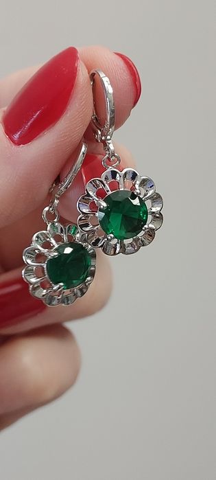 Srebrne kolczyki 925 zielona cyrkonia