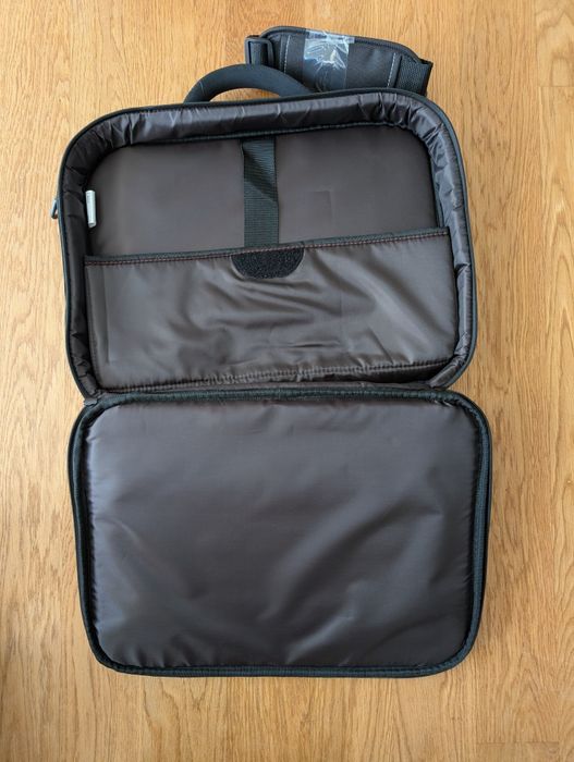 Nowa torba na laptopa Targus
