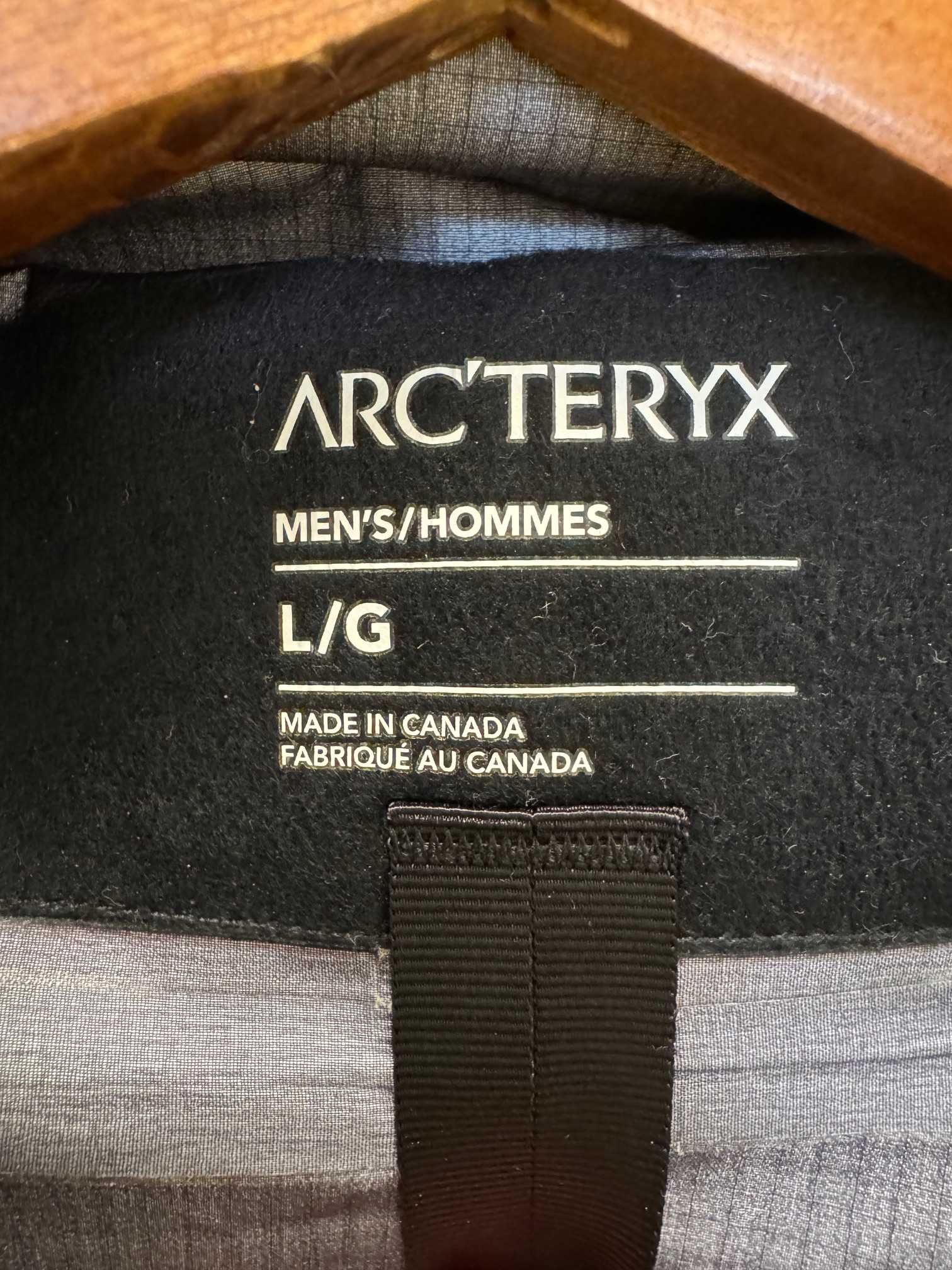 Kurtka Arcteryx Alpha SV Jacket Utopia GORE-TEX PRO