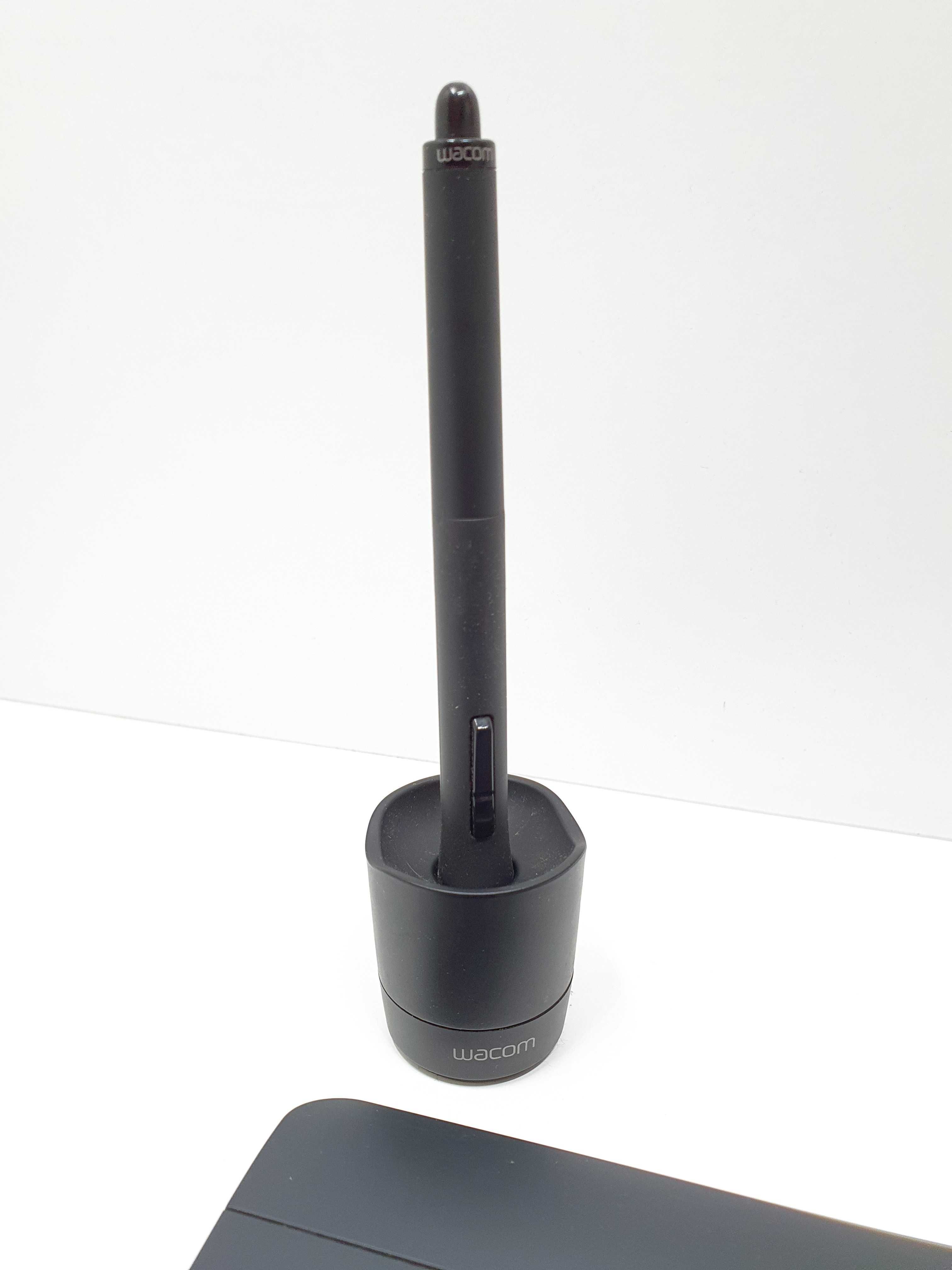 Tablet graficzny Wacom Intuos Pro M PTH-651 + rysik