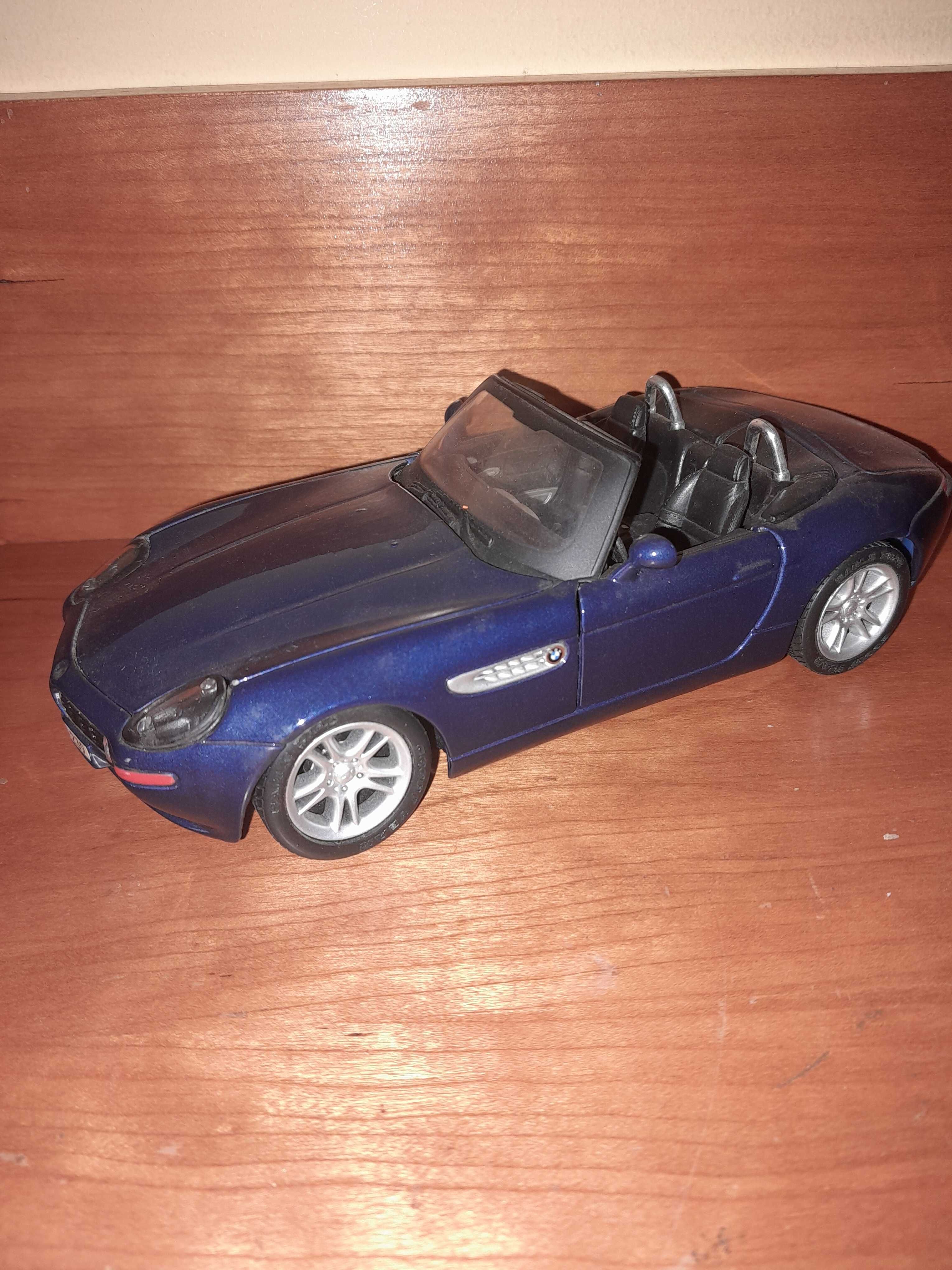 BMW Z8 da Maisto