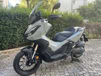 Honda adv 350 semi nova