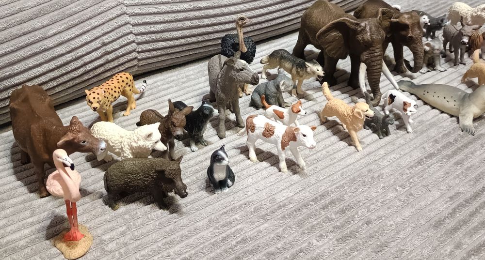 Zwierzątka Schleich różne