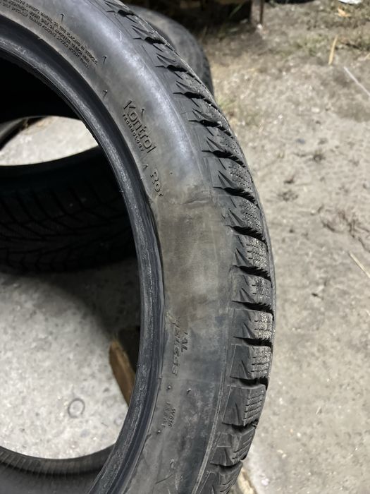 245 40 r19 Hankook