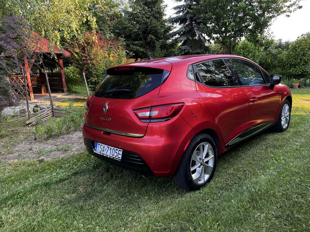 Renault Clio 4 IV 1.2 16V HT salon