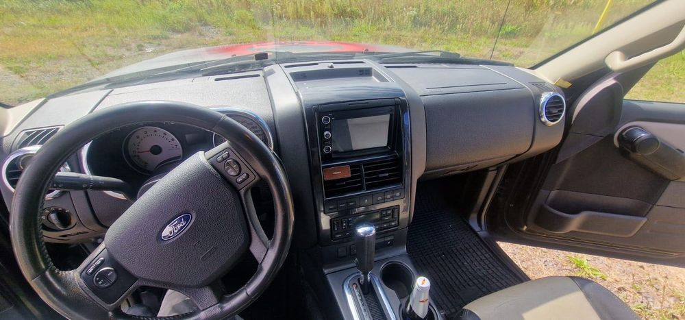 Ford Explorer Sport Track 4,6L V8 LPG 2008r