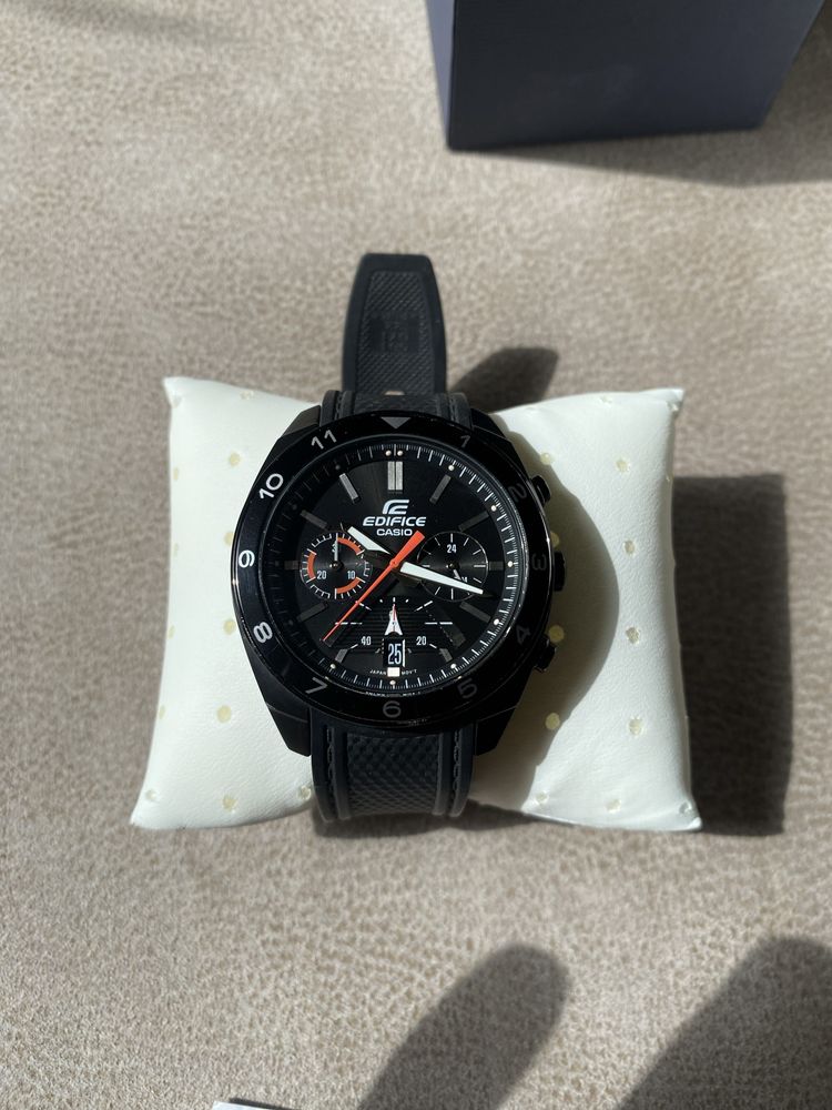 Годинник Casio Edifice EFV-590PB-1AVUEF