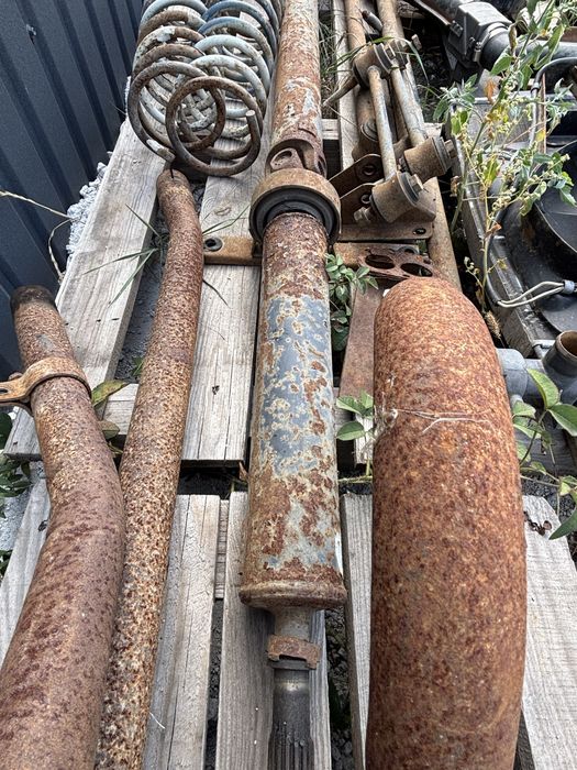 Продам кардан в сборе с подвесным на авто ВАЗ 2104