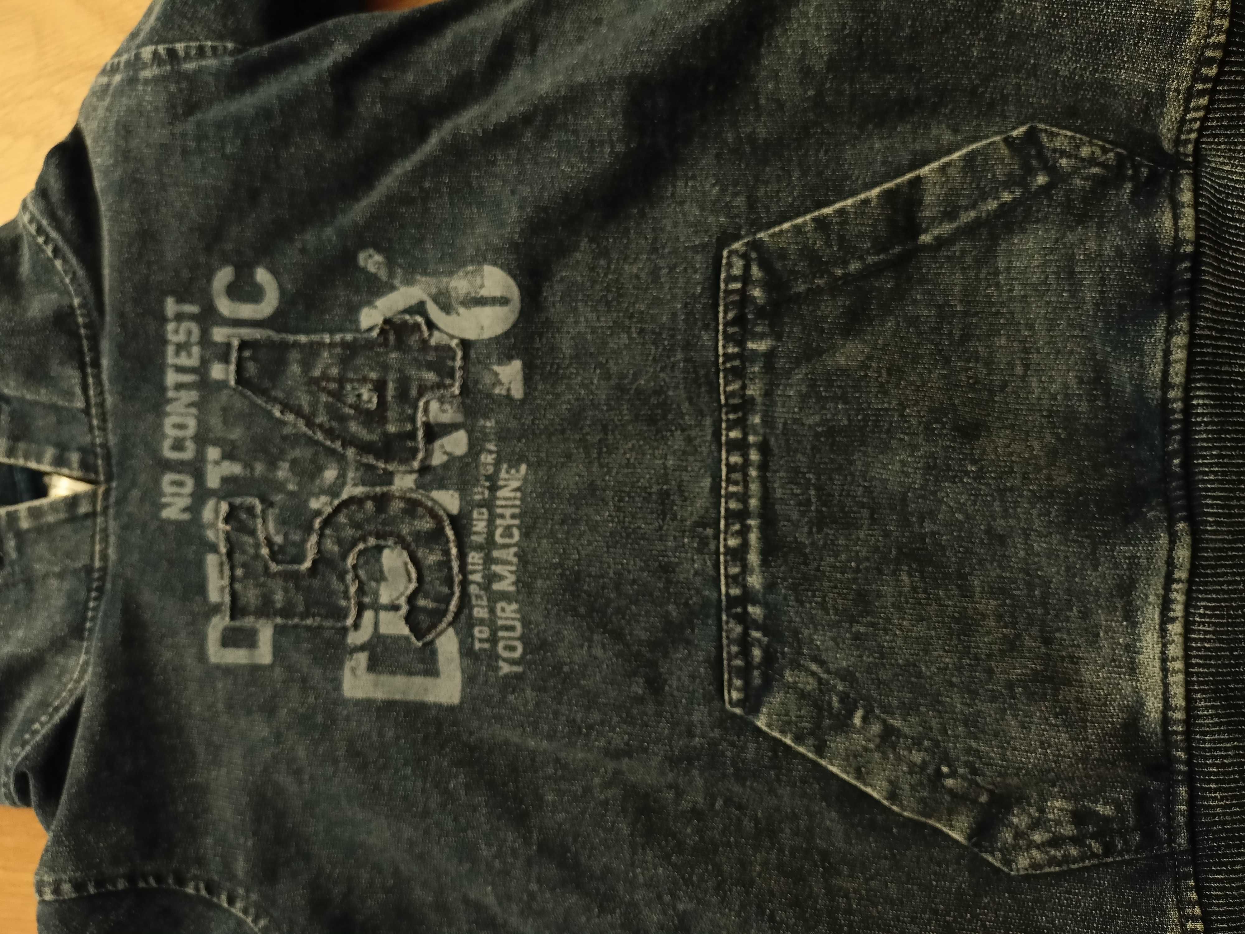 Bluza chłopięca z kapturem, granatowa, imitacja jeansu - rozm. 110/116