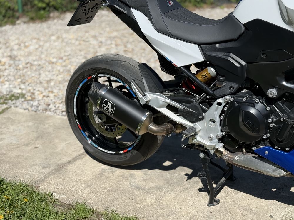 BMW F900R 2023 max wyposazenie arrow mt09 z900