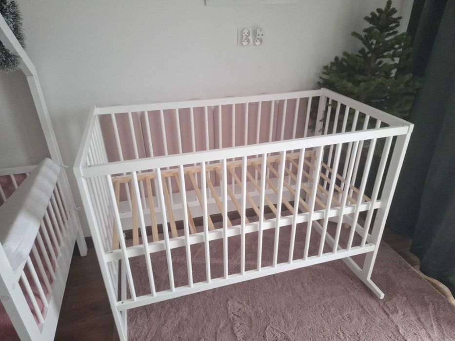 Łóżeczko-Kołyska z materacem i dodatkami