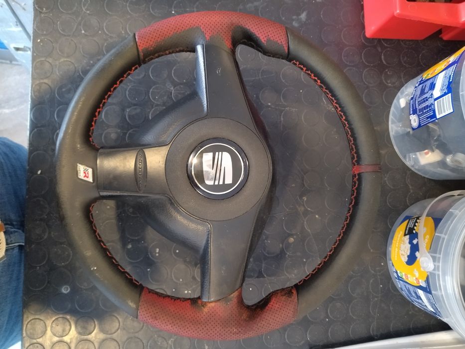 Volante Seat Leon CupraR 1M