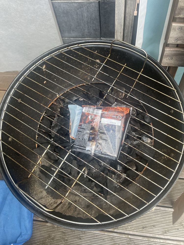 Grill na węgiel
