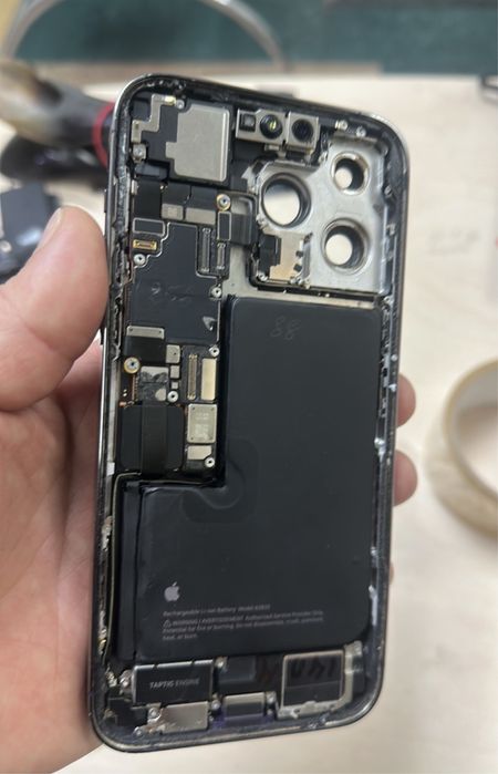 Корпус iphone 14 pro max е sim