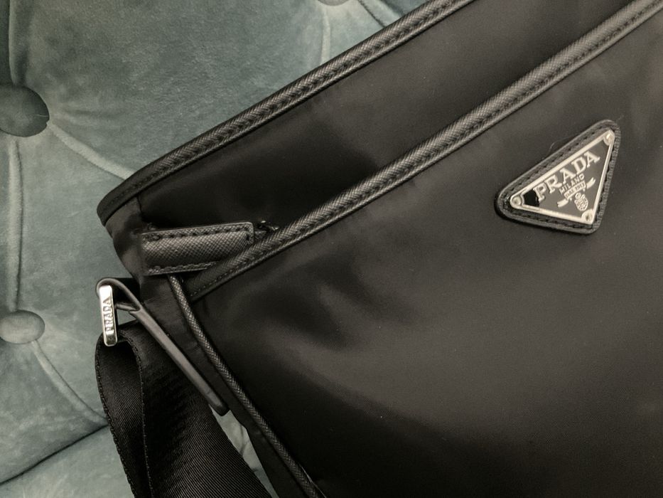 сумочка Prada нейлон