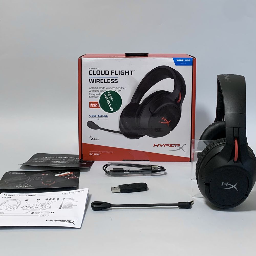 Геймерские беспроводные наушники HyperX Cloud Flight Wireless