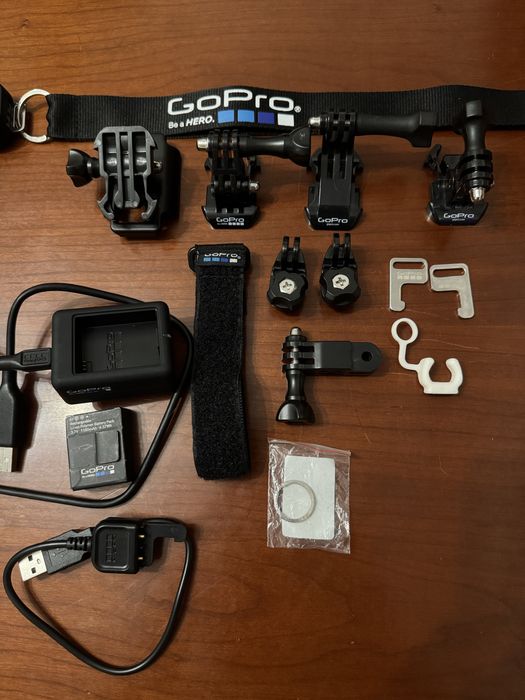 GoPro Hero 3 Silver + acessórios