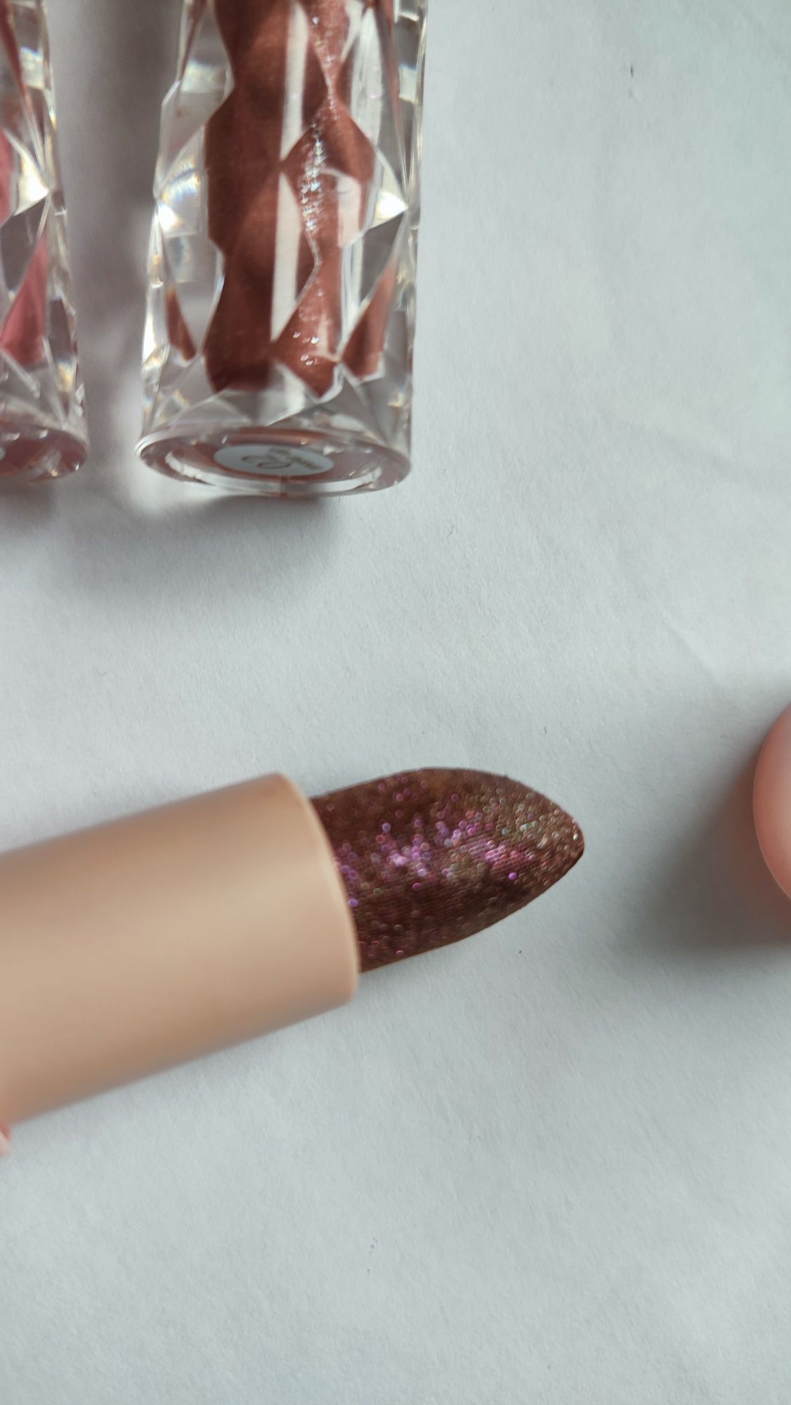 Qibest brillant gloss 4 sztuki + brokatowa pomadka