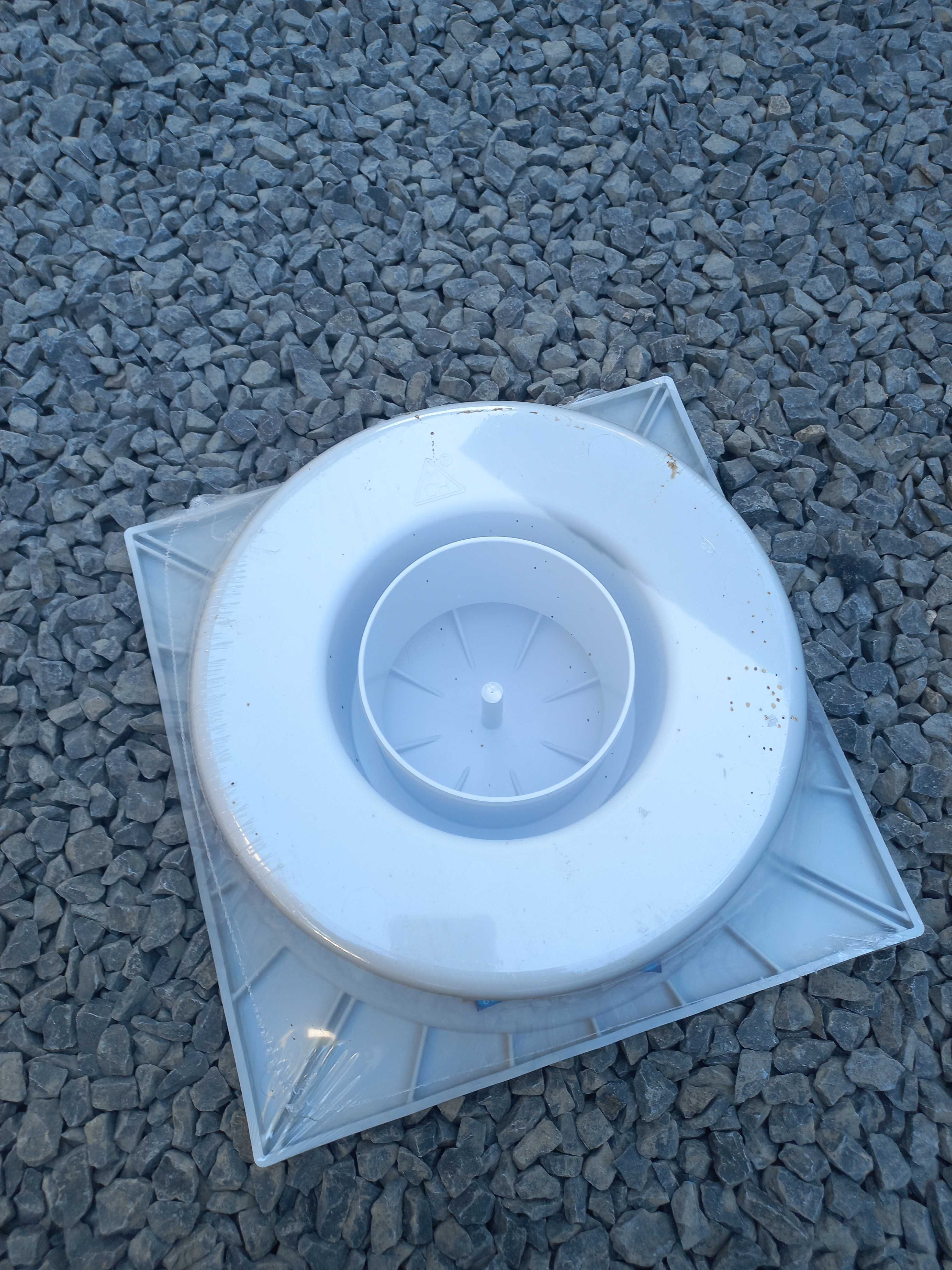 Wpust podłogowy DN110 dolny 300x300 - 1500KG 4 szt.