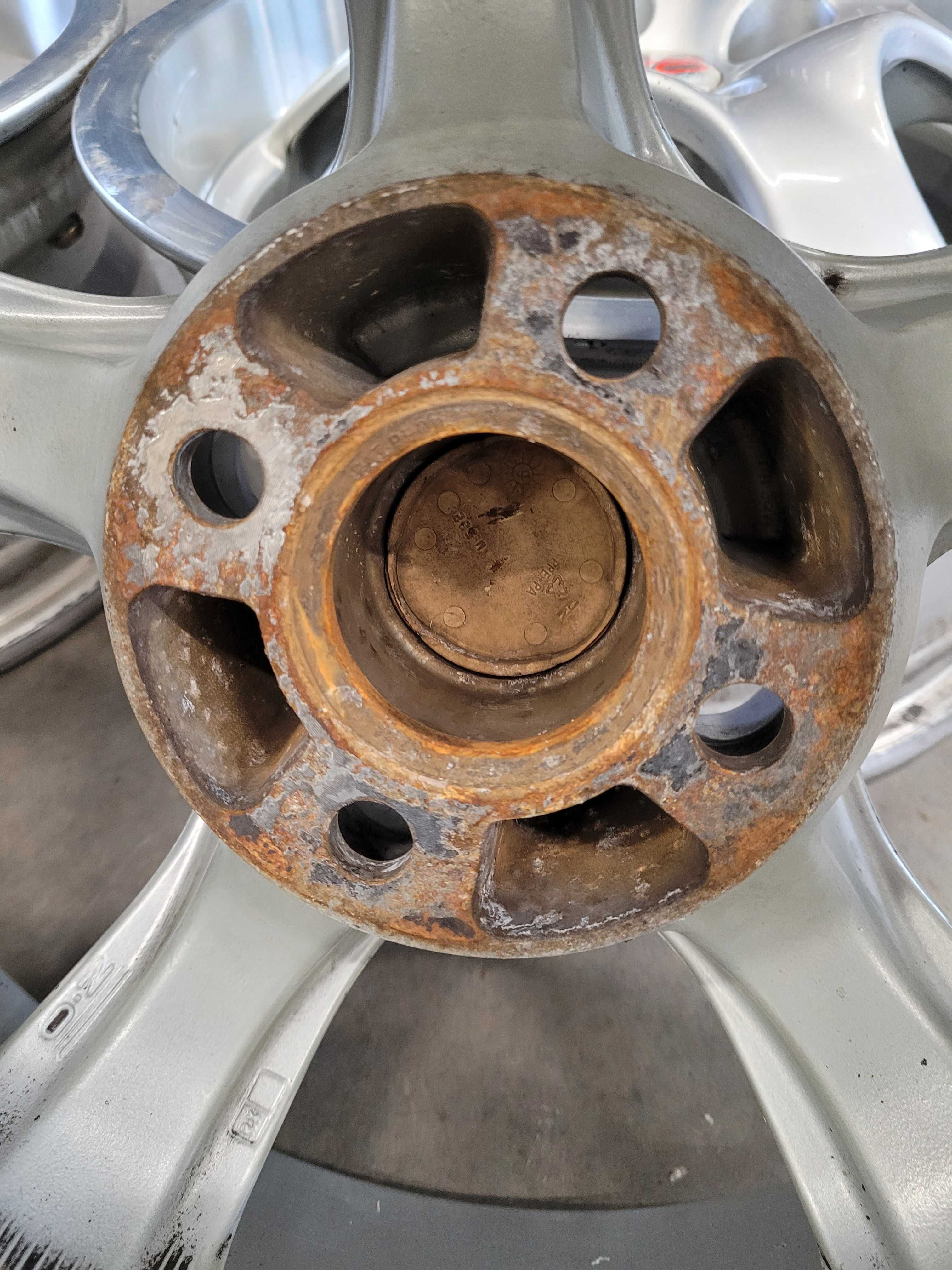 felgi aluminiowe r 15 oz 4 x 100