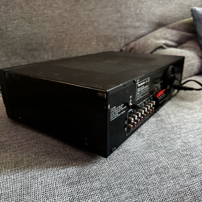 Wzmacniacz Technics SU-V300 stare nagłośnienie wieża
