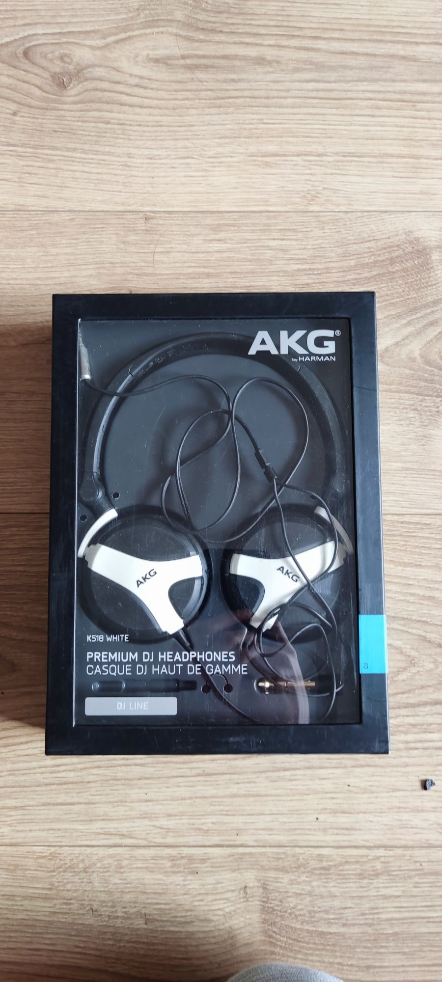 Słuchawki AKG k518