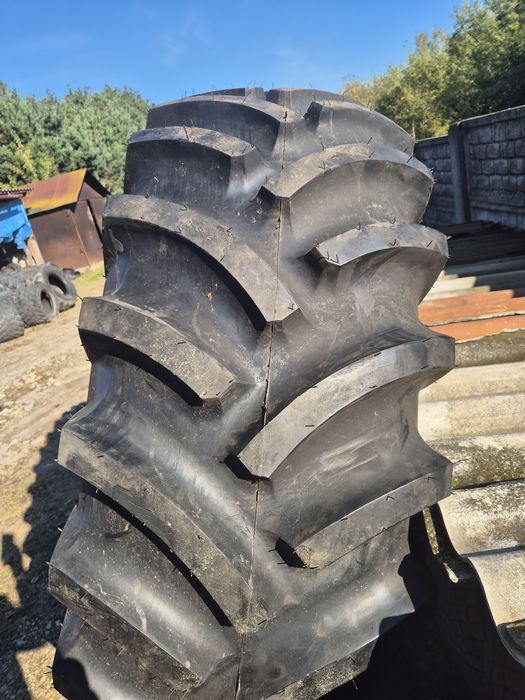 Opona 24.5-32  650/75-32