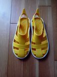 Sandały/buty do wody Boatilus r. 28/29
