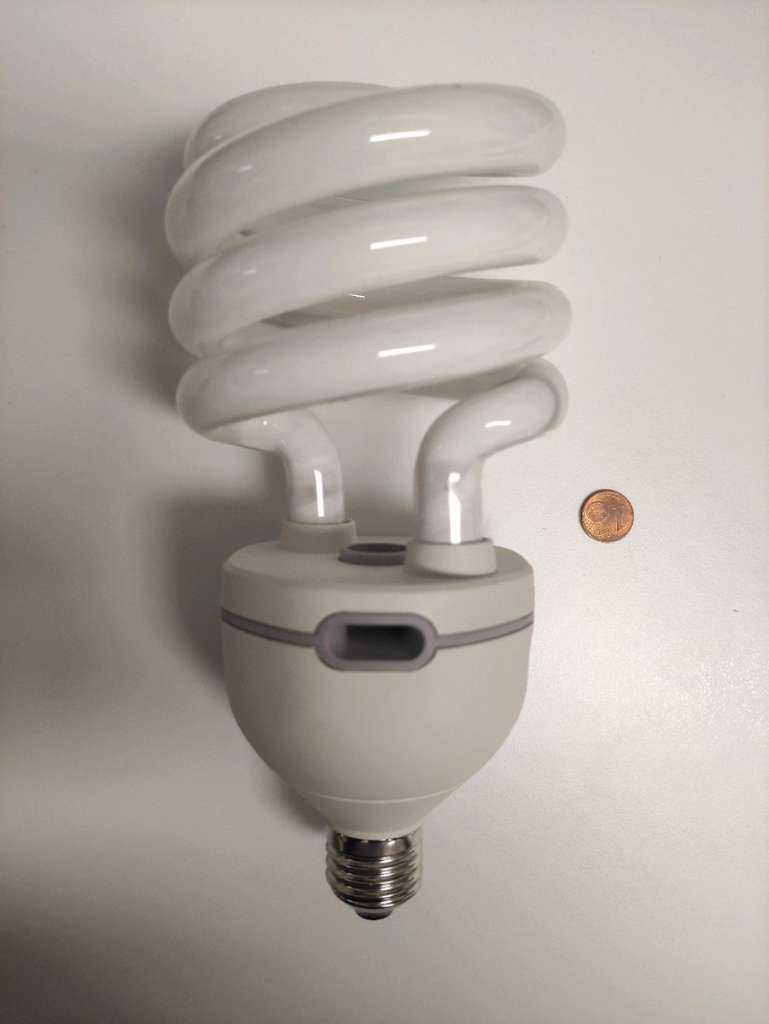 Лампа Philips Tornado High Lumen 45W WW E27