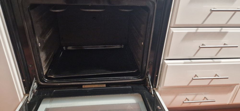 Forno Teka a funcionar perfeitamente